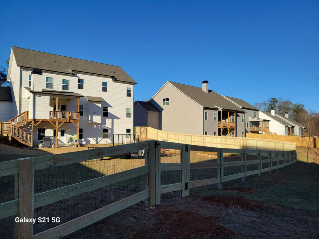 fence installation in gainesville, ga